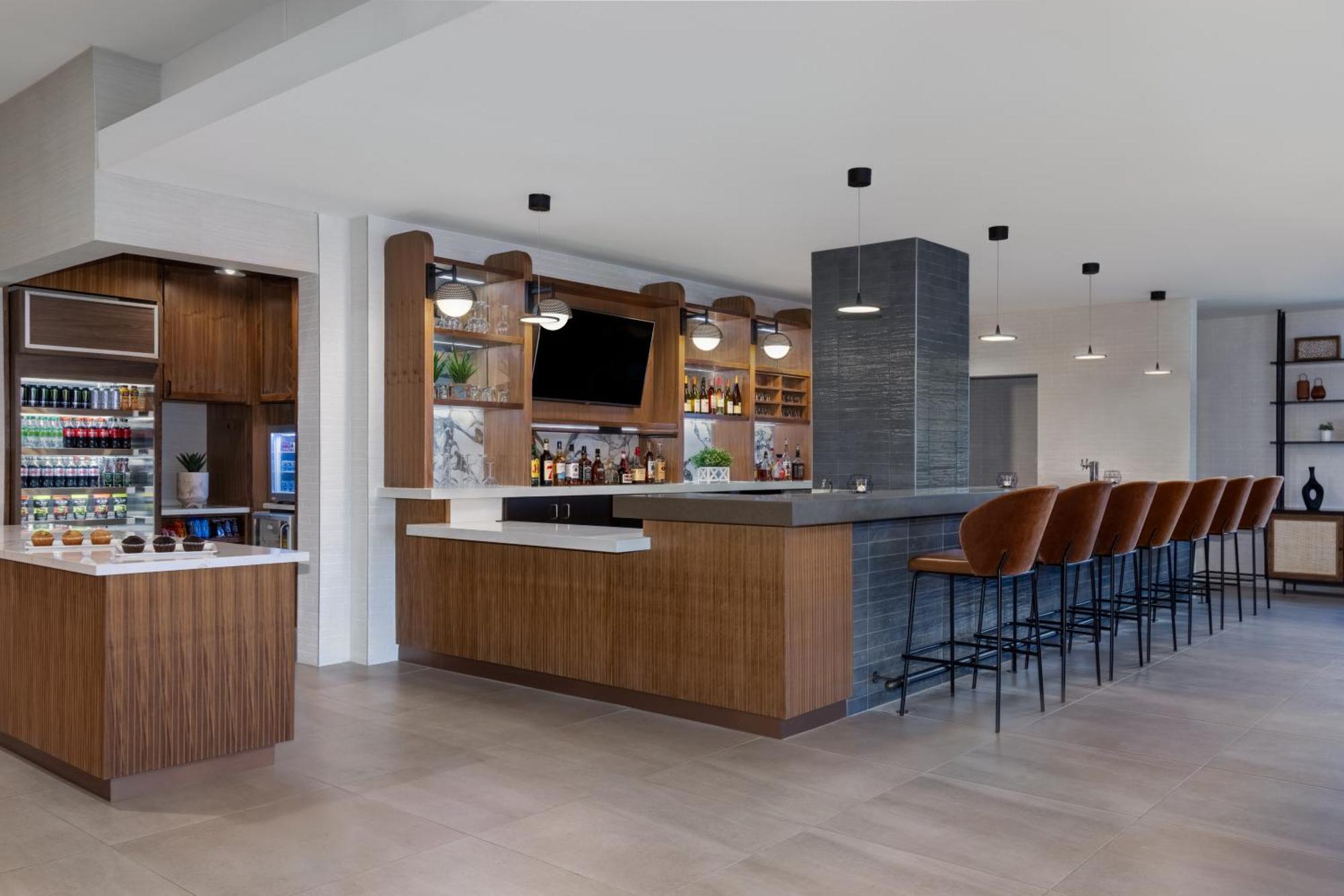 Doubletree By Hilton Las Vegas East Flamingo Eksteriør billede